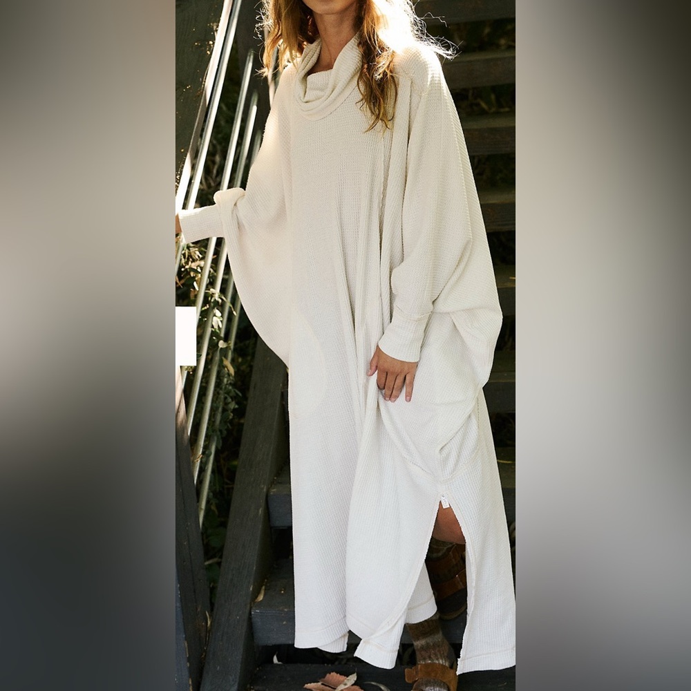 Free People Women's beach poncho waffle weave fabric pockets New with tags